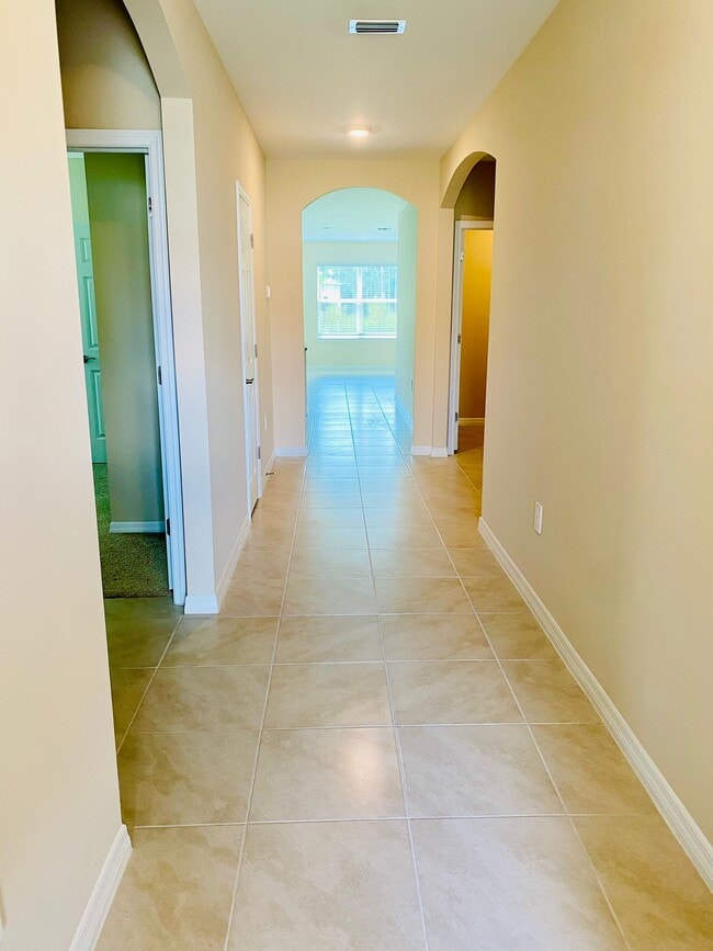 Photo - 3076 Royal Gardens Ave