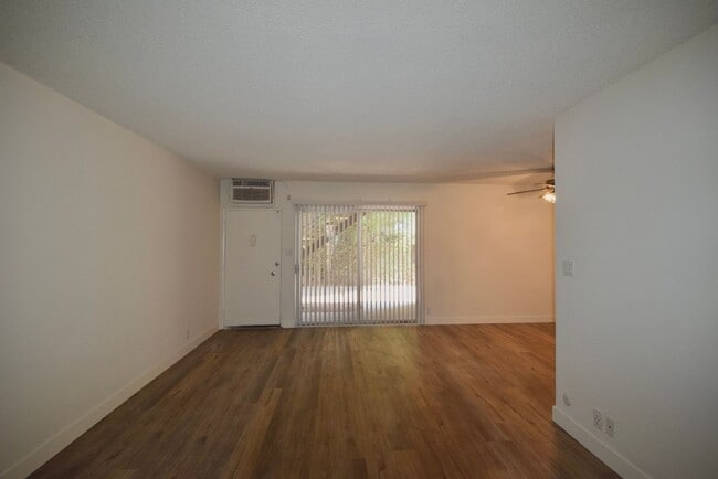 10855 Morrison St Unidad 01