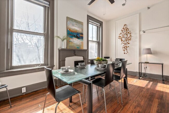 Photo - 126 E 13th St Unit ID1056071P