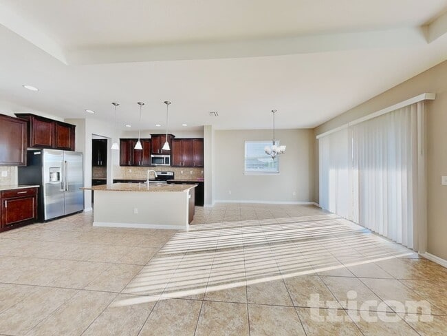 Photo - 5363 Suncatcher Dr