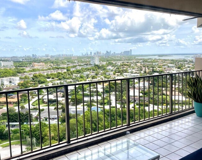 Photo - 1800 NE 114th St Unit 2211