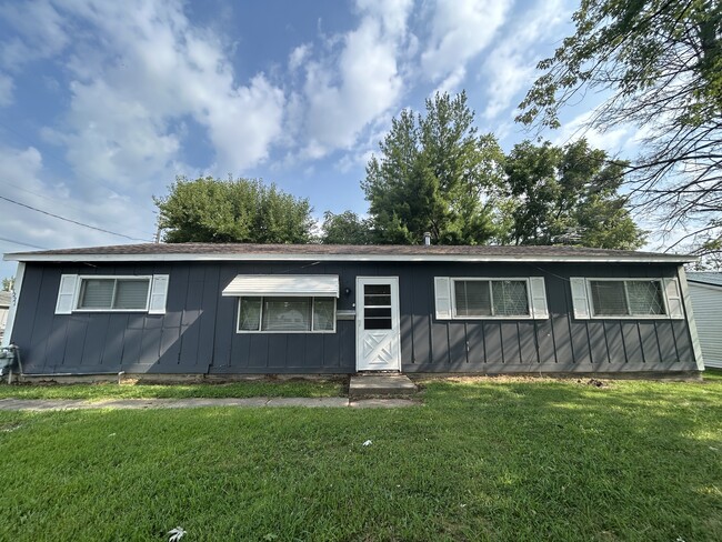 Building Photo - 1221 Koehn Dr Rental
