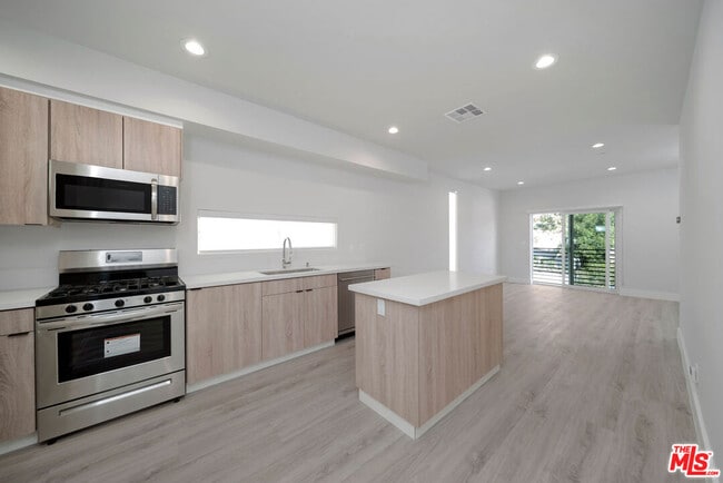 Photo - 5221 Cleon Ave