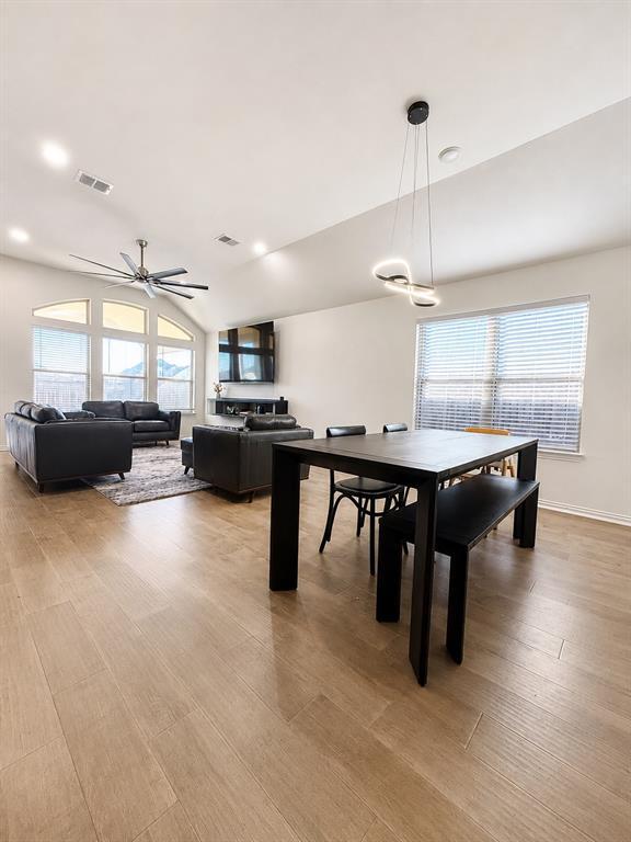 384 Biscayne Bay Bend