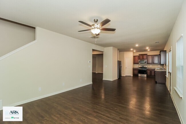 137 Innis Brk Cir SW