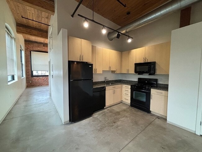 Building Photo - 88 Gerrish Ave Unit 318 Rental