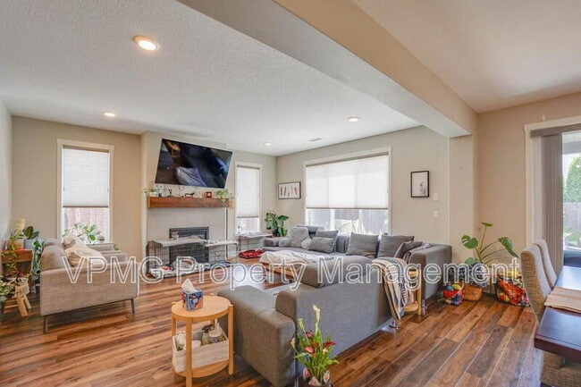 Photo - 16709 NE 95th St