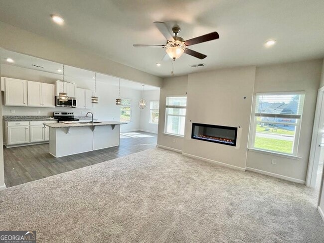 Photo - 1 Lyndhurst Dr