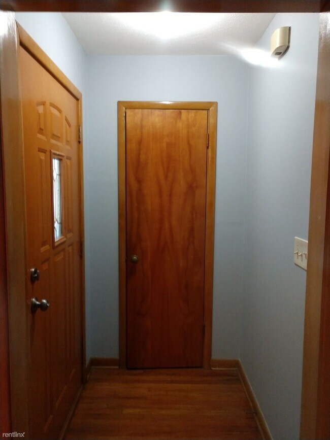 Photo - 3 br, 1 bath House - 2602 E Pawnee St