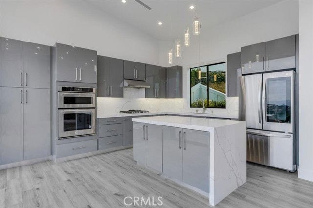 Photo - 19131 Menard Pl