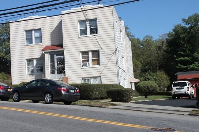 Photo - 69 Spruce St