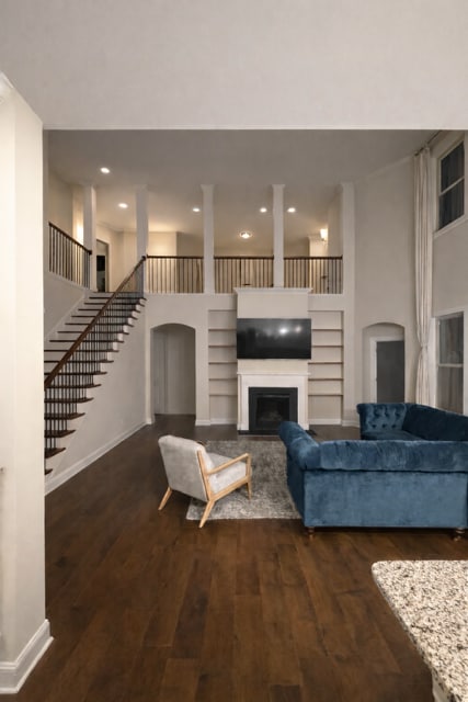 Photo - 7228 Avoncliff Dr