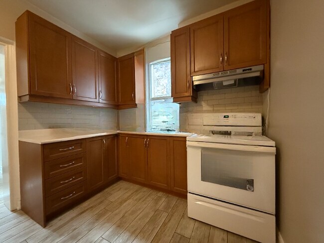 Photo - 324 Margueretta St