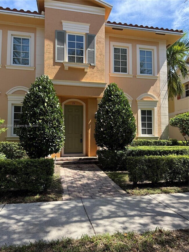 Photo - 131 Ennis Ln
