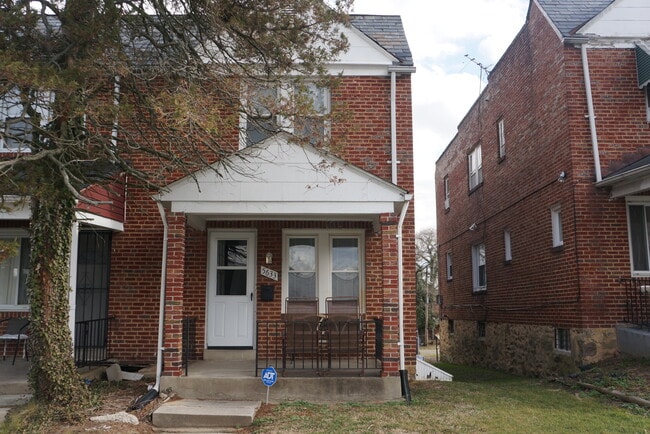 Photo - 5633 Ready Ave