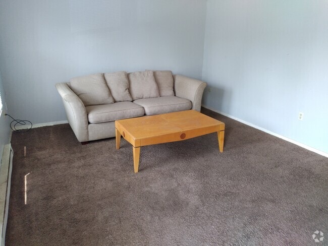 Building Photo - 3236 Rakeford Dr Rental