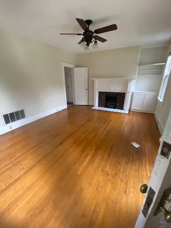 Photo - 139-141 S. Pickens Street Unit 141