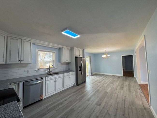 Photo - Move-in Ready!