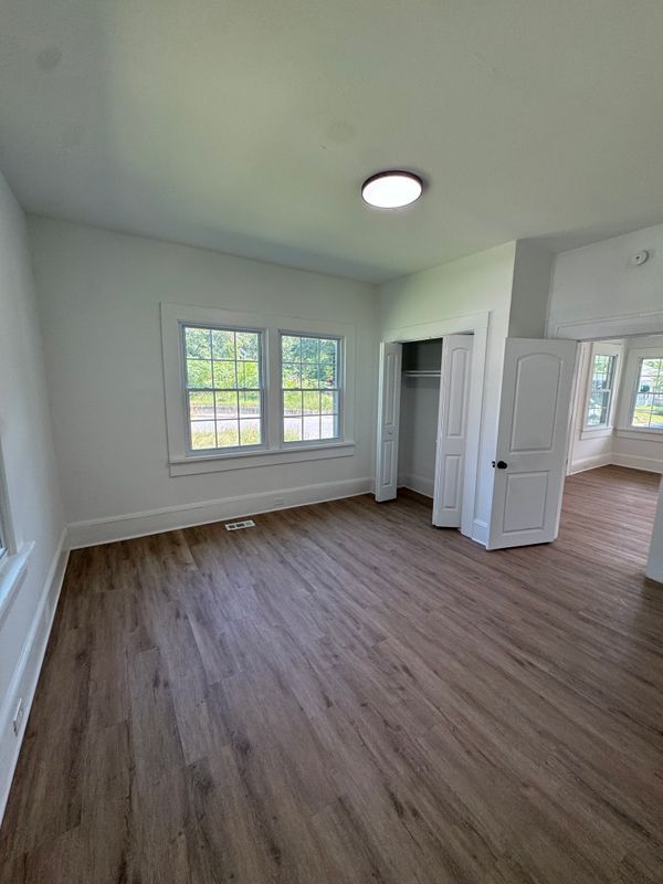 Photo - 1097 Edna Pl