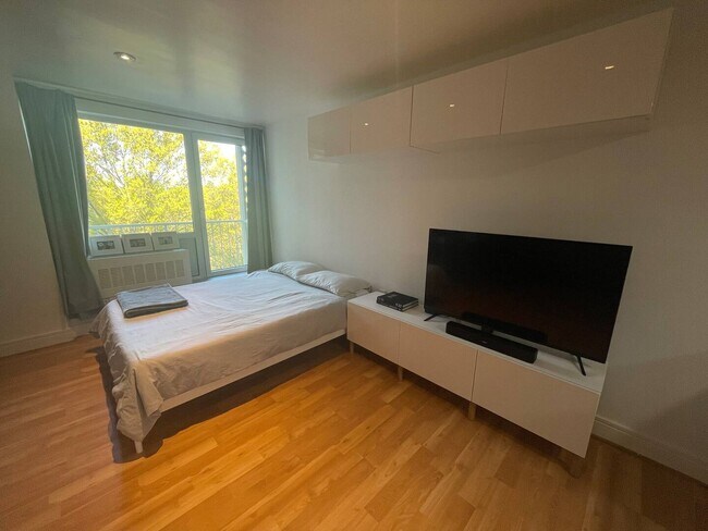 Photo - 800 4th Ave SW Unit N725