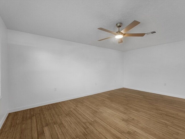 Photo - 12922 McNair St