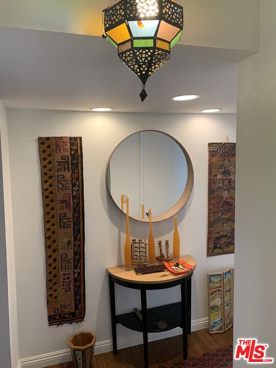 Building Photo - 1021 N Crescent Heights Blvd Unit 206