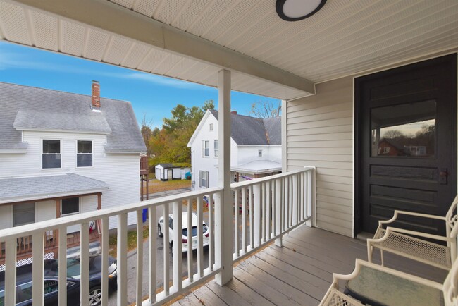 Photo - 65 S Elm St Unidad 4