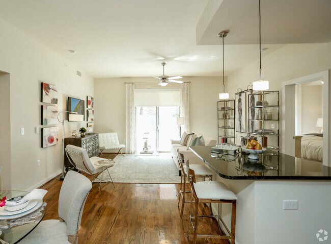 Photo - Luxury 1 Bed in Downtown – Look & Lease Sp... Unit 5CF1