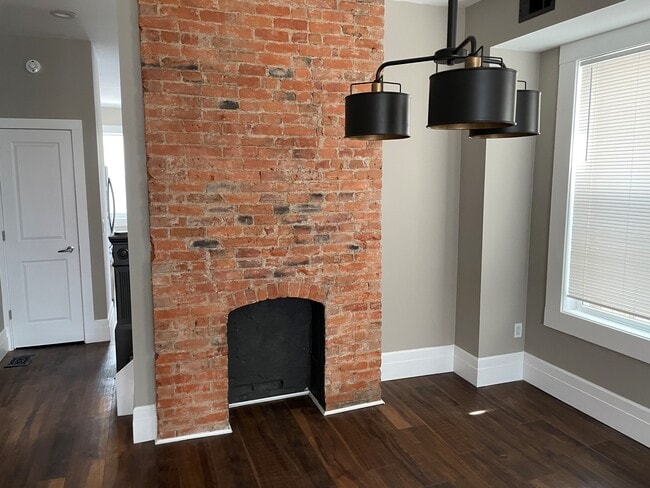 Photo - 164 N 18th St