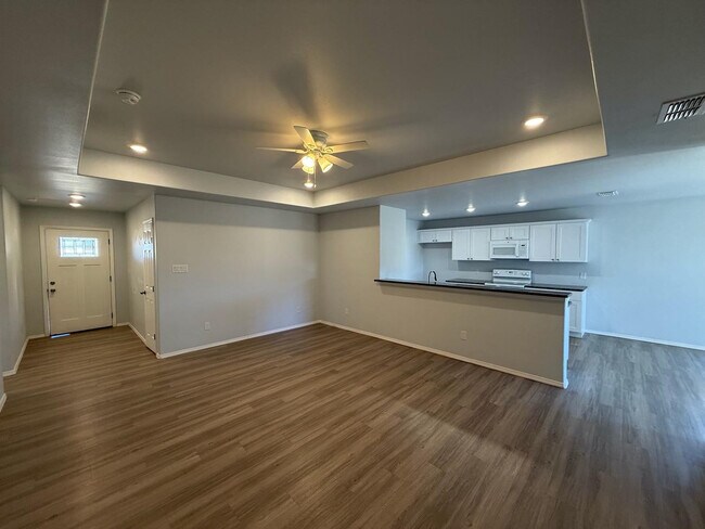 Photo - 8429 10th Pl