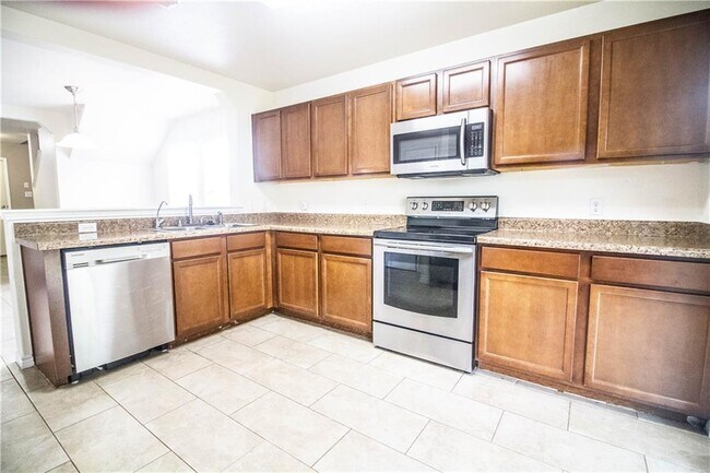 Photo - 413 Moorhen Cove
