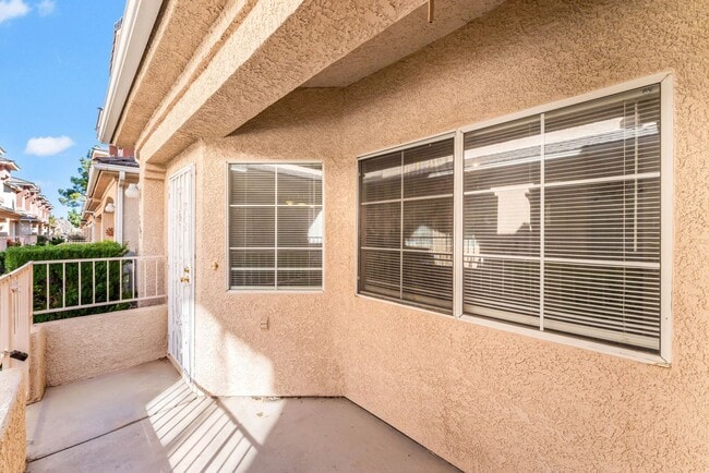 Photo - Charming Northwest Las Vegas Home with Open Living and Inviting Outdoor Space!