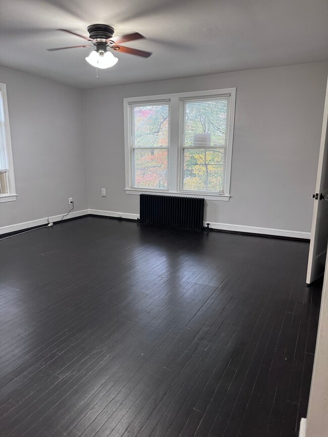 Photo - 319 Parkland Pl SE Unit #4