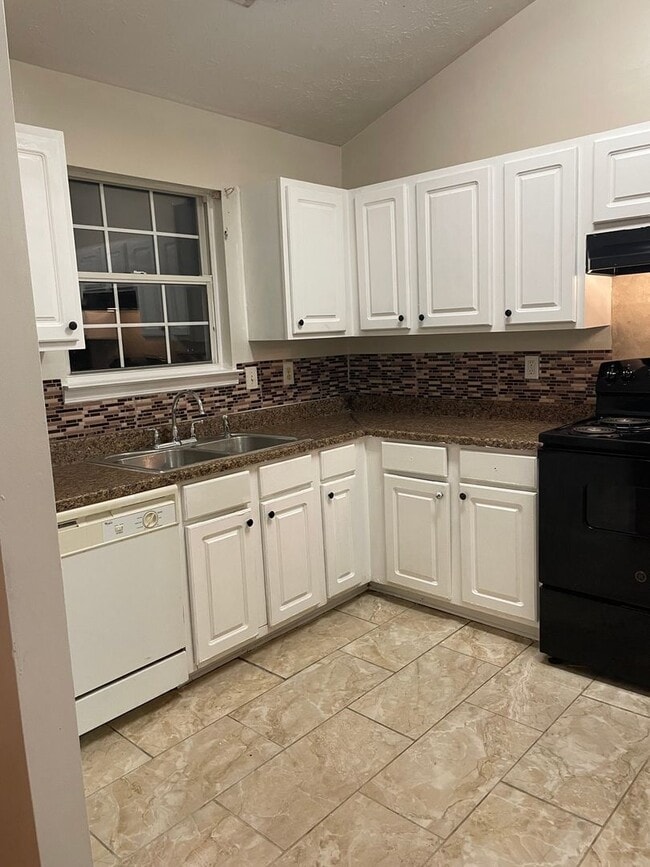 Photo - Charming 4BR House in Covington