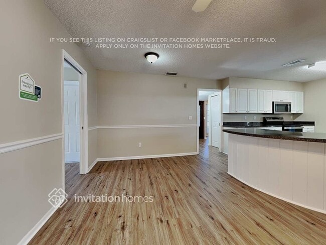 Photo - 2989 Kenilwick Dr S