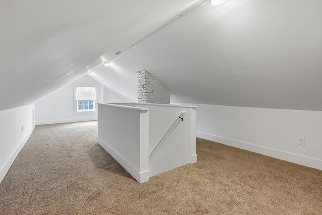 Photo - 743 Lilley Ave
