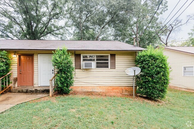 Building Photo - 1011 W Slaton Ave Unit 09 Rental