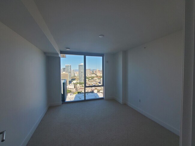 Photo - 1 bed 1 bath in Azure Unit 2706