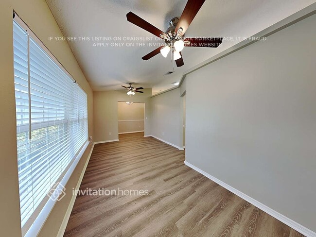 1107 Sugarberry Trail