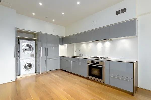 123 Third Avenue