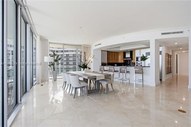 Photo - 10295 Collins Ave Unit 10295 Collins Ave appt 801