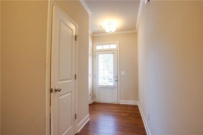 Photo - 1795 Garbrooke Cove