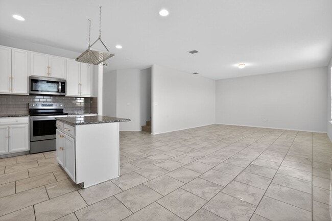 Photo - 4 Weeks Free!!! Beautiful 3 Bedroom Home in New Braunfels – Spacious Layout & Prime Location!