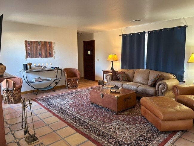 Photo - Short-Term Fully Furnished Rental – Available Now!