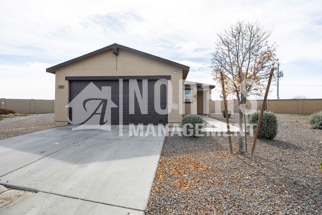 Beautiful Home in Eloy - Beautiful Home in Eloy