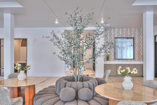 Photo - Union Commons