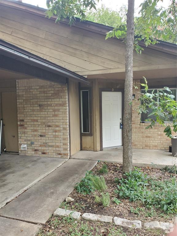 Building Photo - 3 Bedroom Duplex South Austin Cinnamon Rid... Unit B Rental