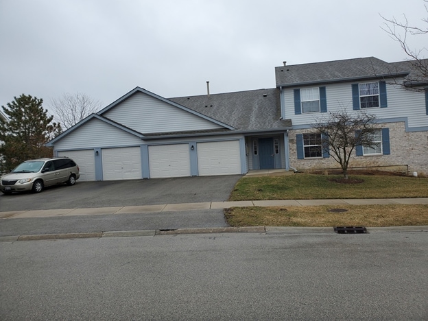 Building Photo - 1322 N Red Oak Cir Unit 1