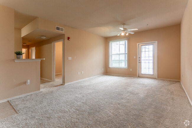 2 BR, 1 BA - 950 SF - The Catania