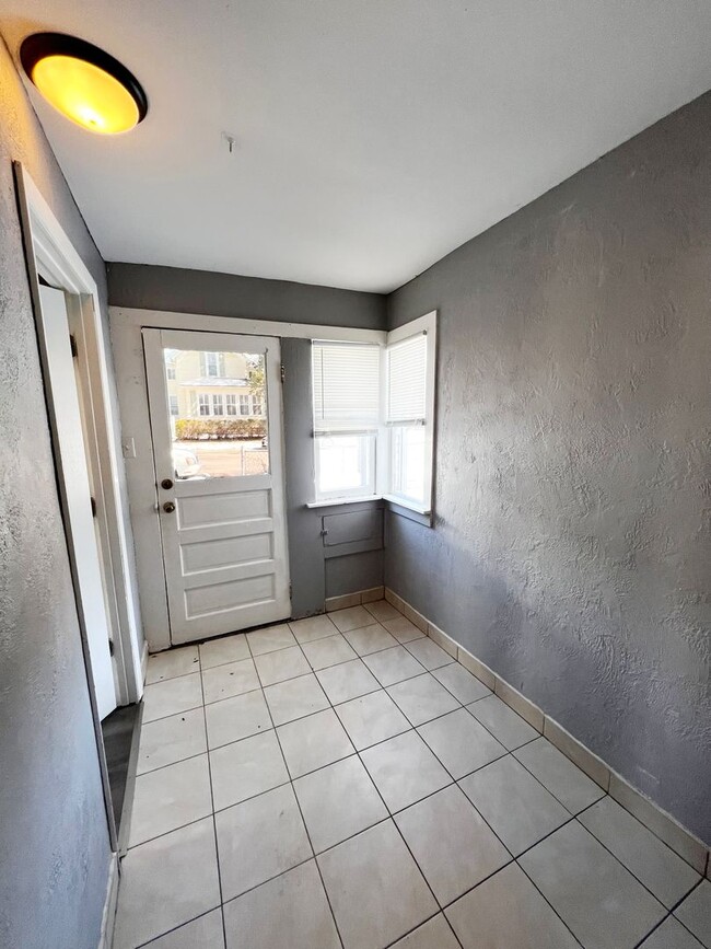 Photo - 726 Ferry St Unit 726